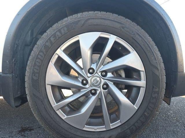 2016 Nissan Rogue AWD 4dr SL