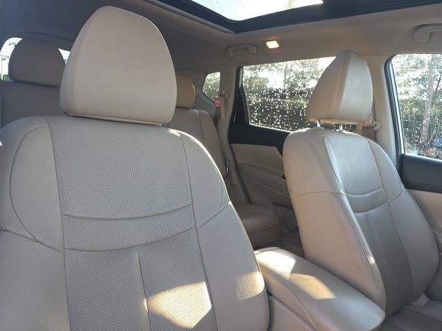 2016 Nissan Rogue AWD 4dr SL