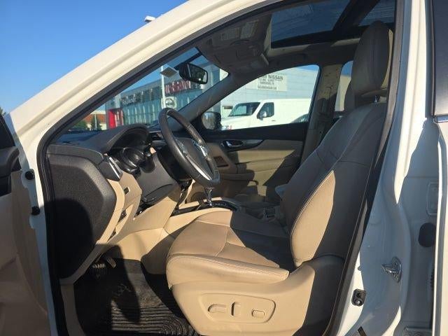 2016 Nissan Rogue AWD 4dr SL