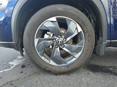 2025 Nissan Rogue AWD SV