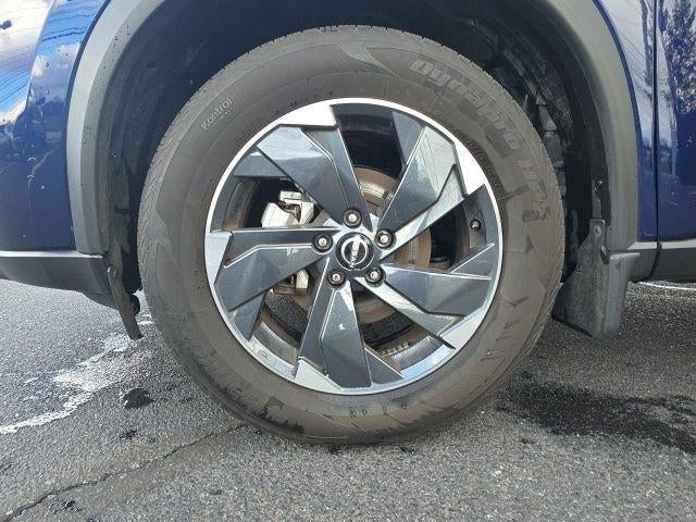 2025 Nissan Rogue AWD SV