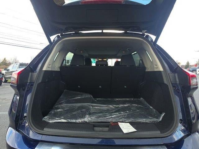 2025 Nissan Rogue AWD SV