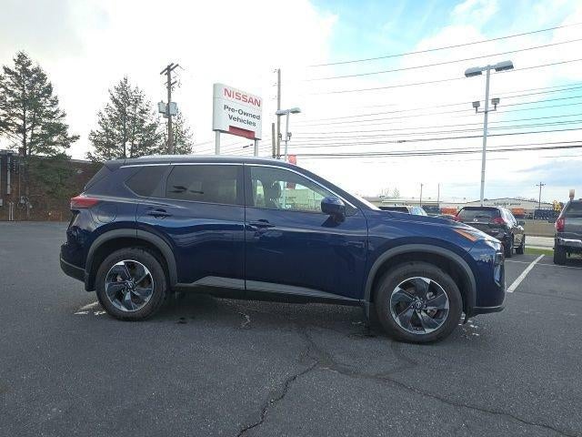 2025 Nissan Rogue AWD SV