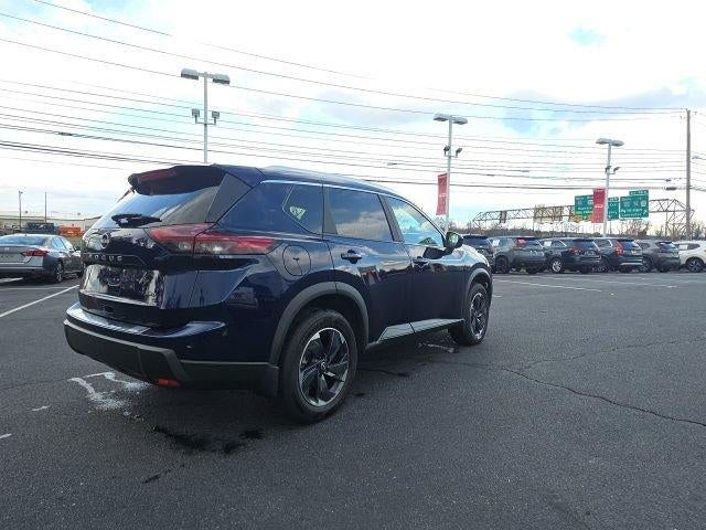 2025 Nissan Rogue AWD SV