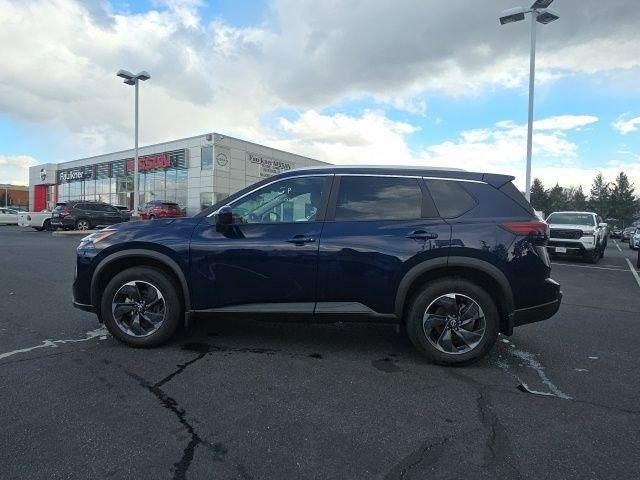 2025 Nissan Rogue AWD SV