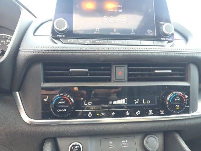 2023 Nissan Rogue AWD SV