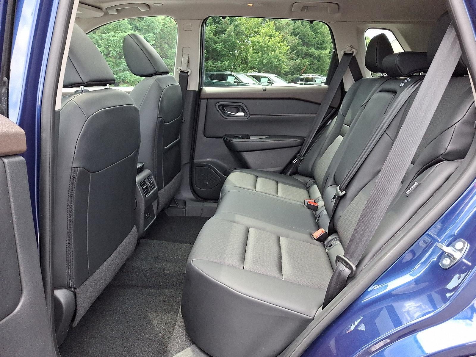 2023 Nissan Rogue AWD SV