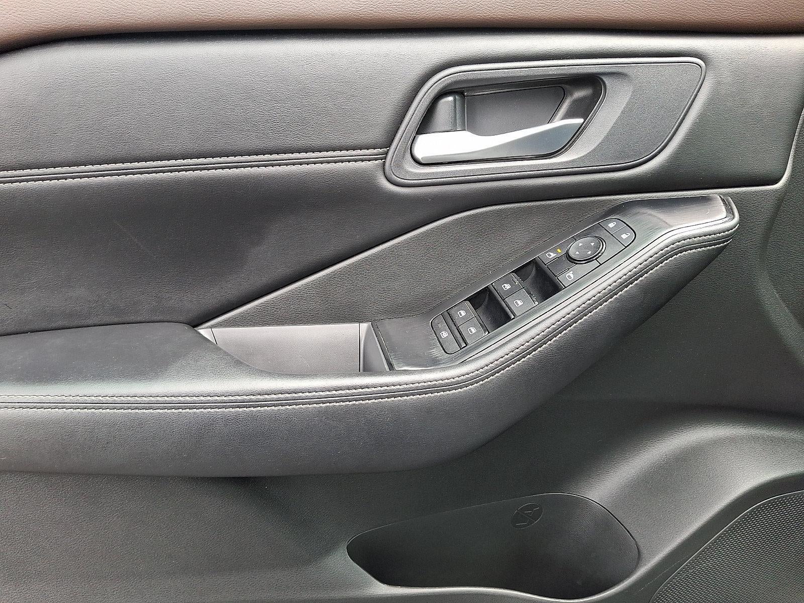 2023 Nissan Rogue AWD SV