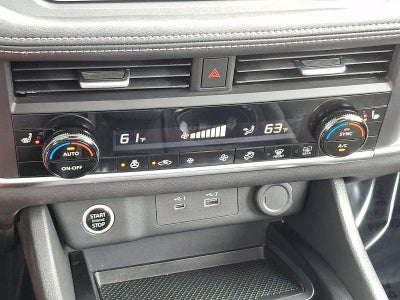 2023 Nissan Rogue AWD SV