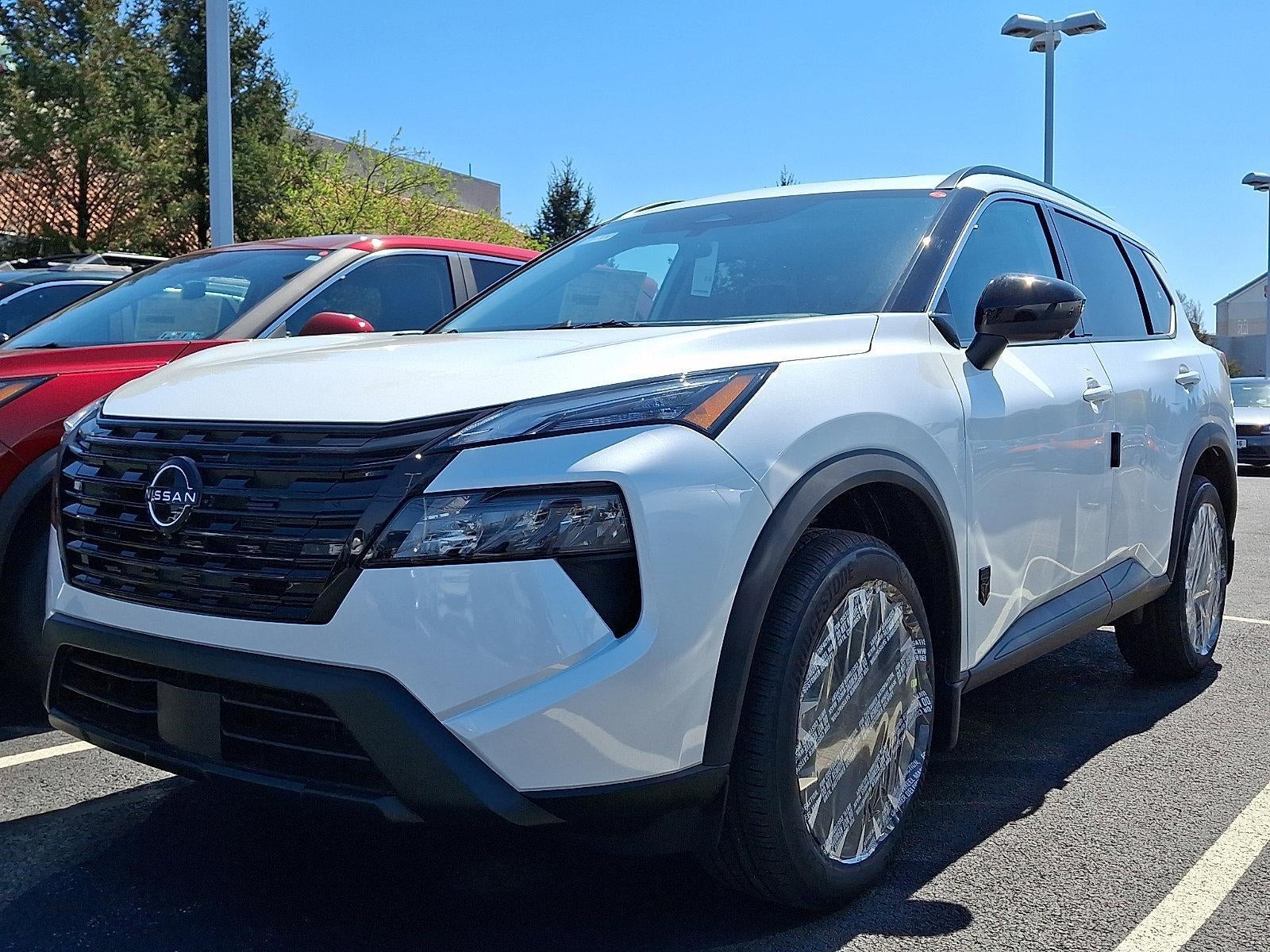 2026 Nissan Rogue Dark Armor™