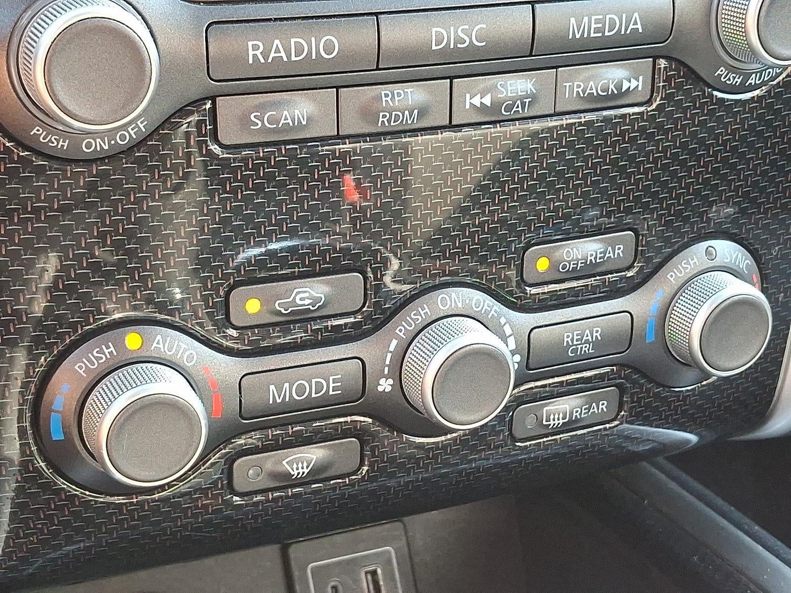 2020 Nissan Pathfinder 4x4 SL