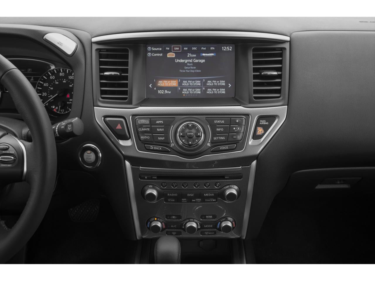 2020 Nissan Pathfinder 4x4 SL