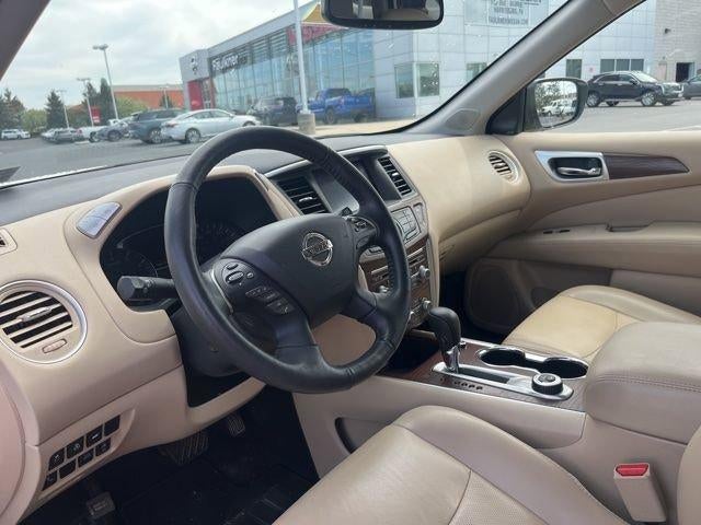 2020 Nissan Pathfinder Platinum