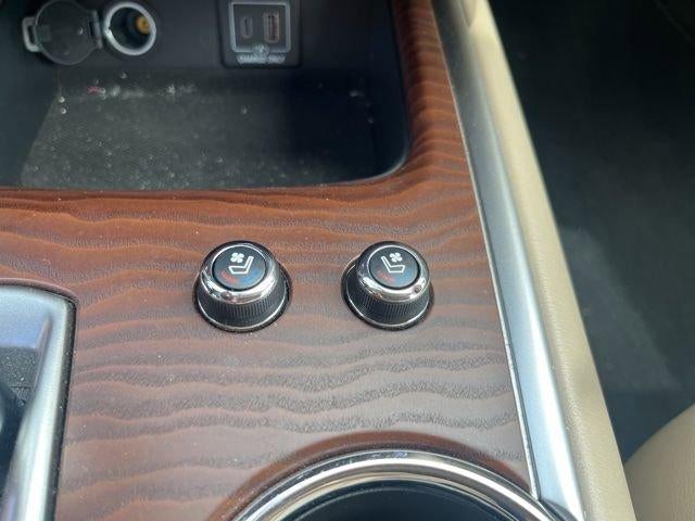 2020 Nissan Pathfinder Platinum