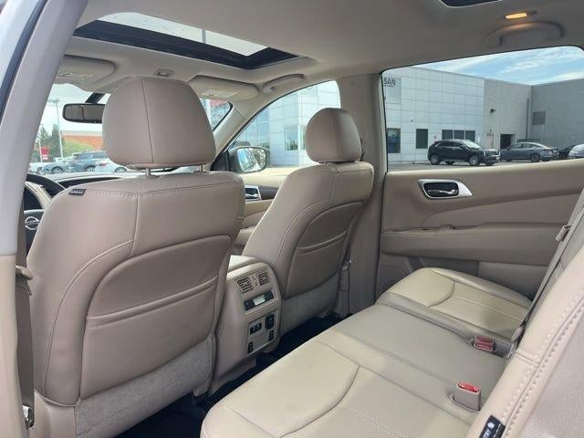 2020 Nissan Pathfinder Platinum