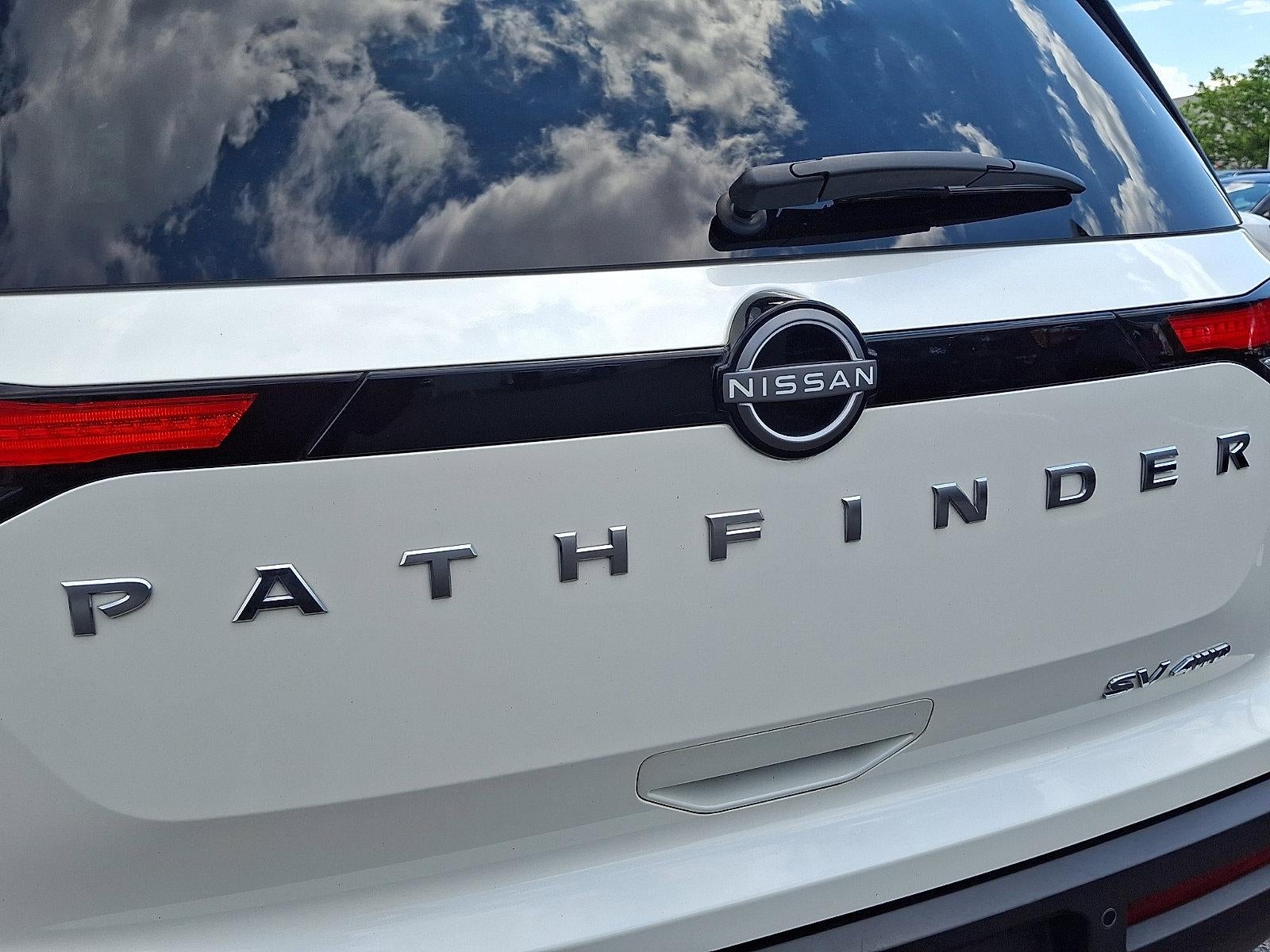 2023 Nissan Pathfinder SV