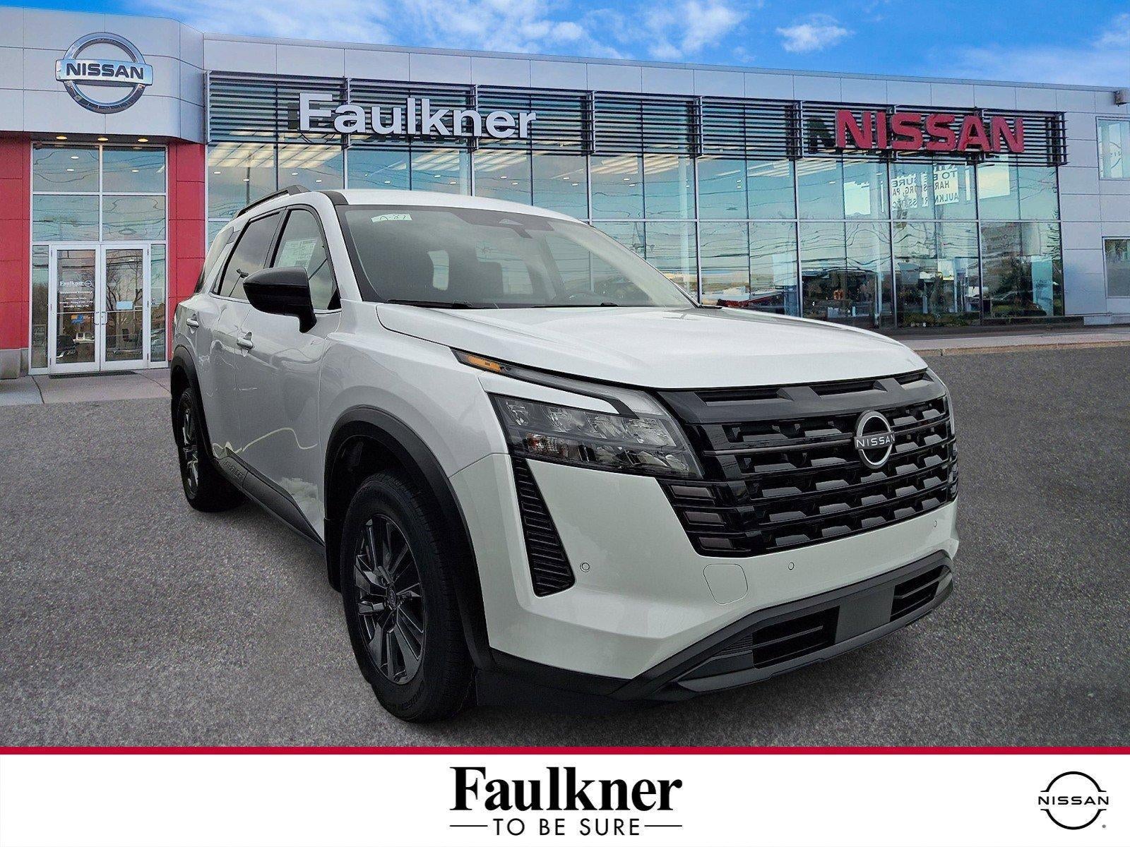 2026 Nissan Pathfinder SV