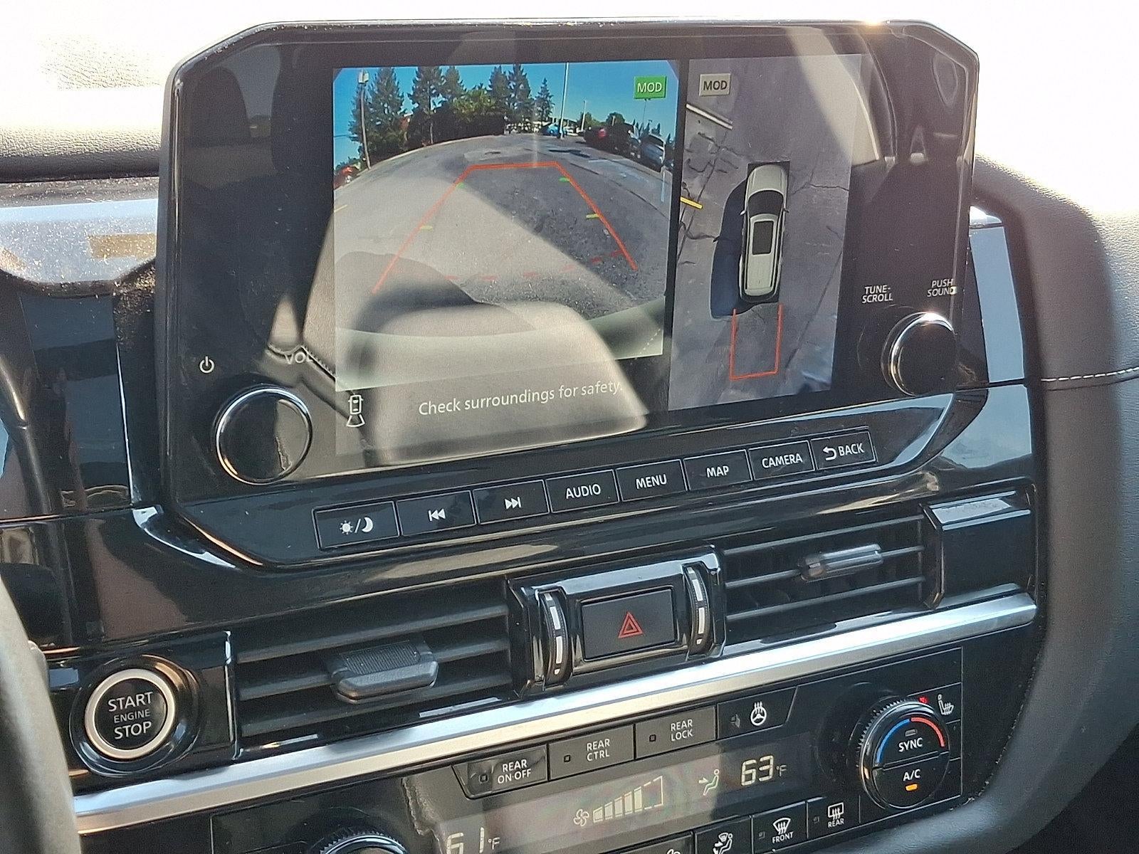 2024 Nissan Pathfinder SL