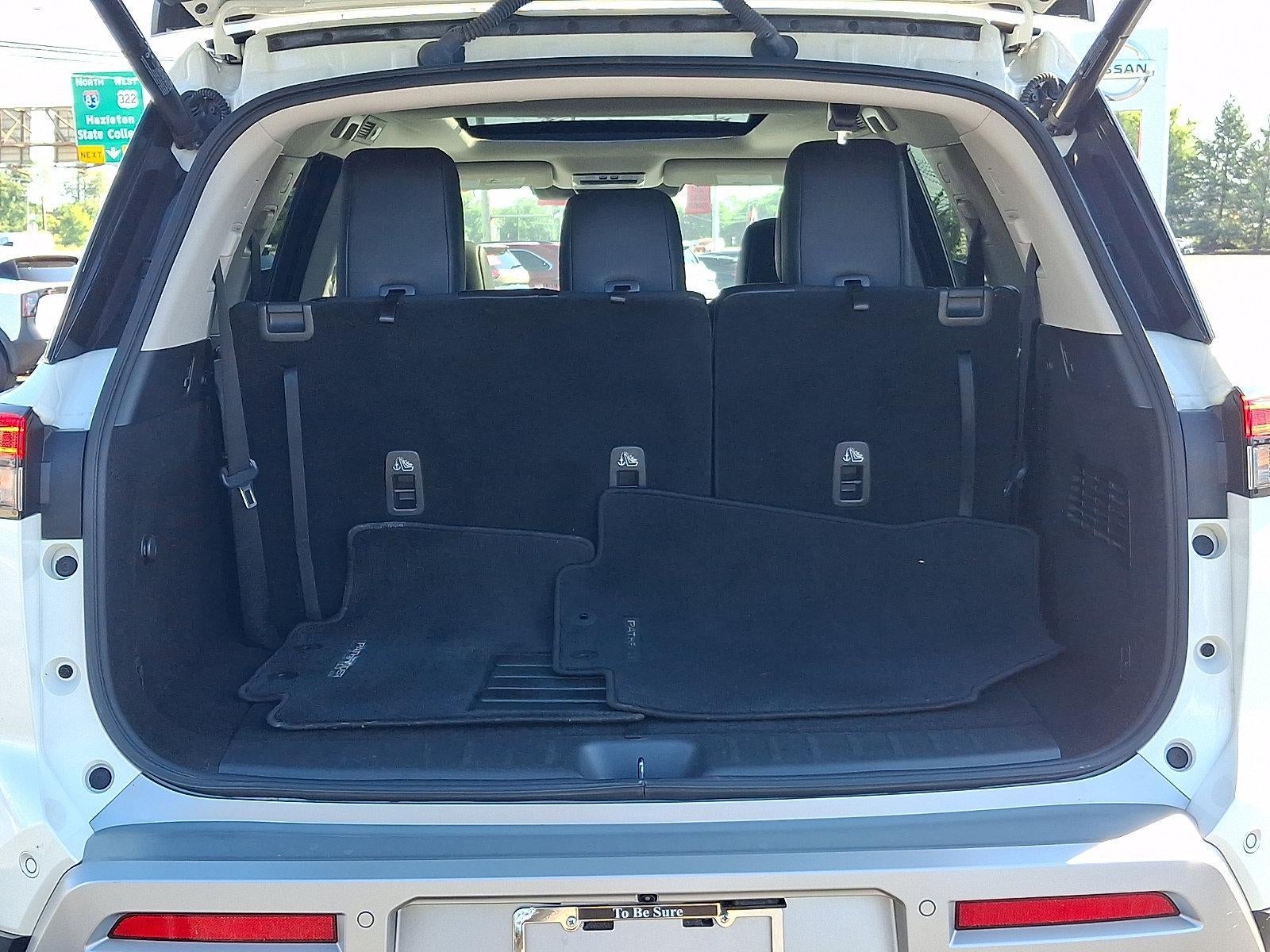 2024 Nissan Pathfinder SL