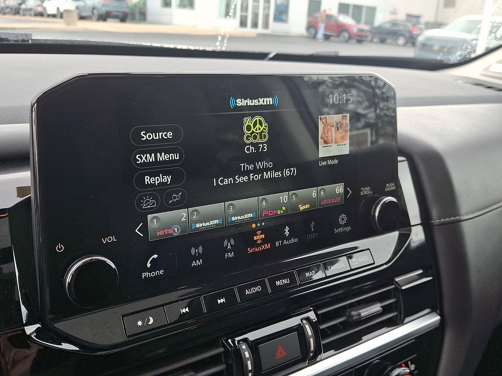 2023 Nissan Pathfinder SL