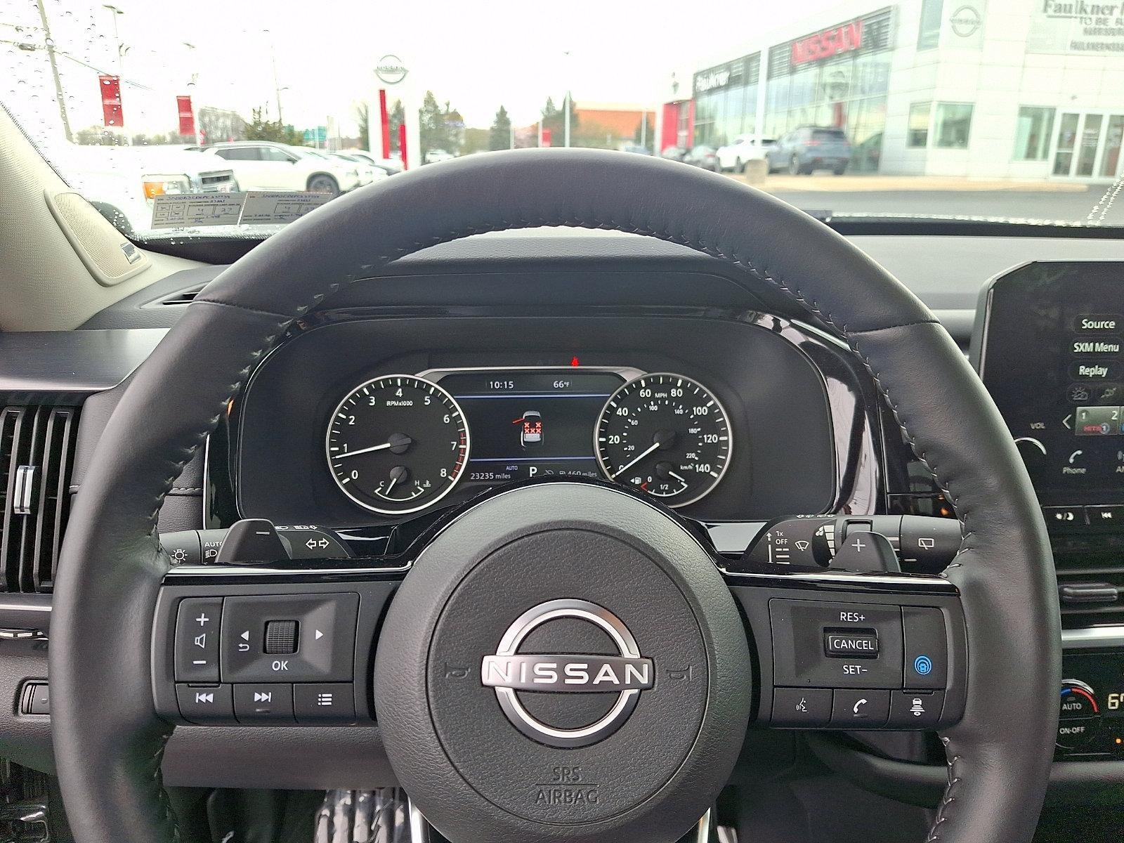 2023 Nissan Pathfinder SL