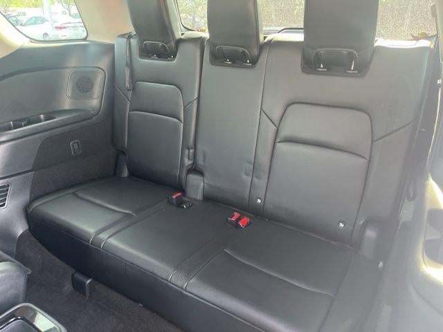 2023 Nissan Pathfinder SL 4WD