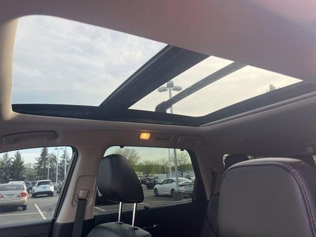 2023 Nissan Pathfinder SL 4WD