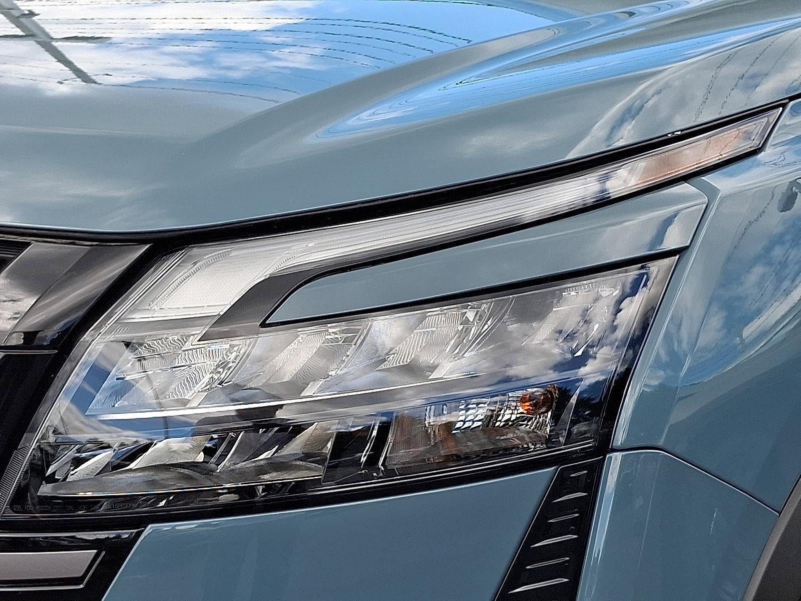 2026 Nissan Pathfinder SL 4WD