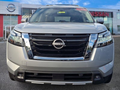 2022 Nissan Pathfinder Platinum
