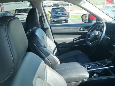 2023 Nissan Pathfinder Platinum 4WD