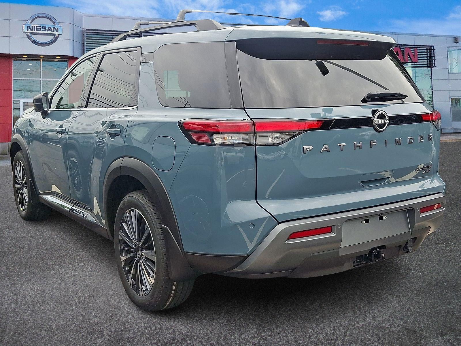 2026 Nissan Pathfinder Platinum 4WD