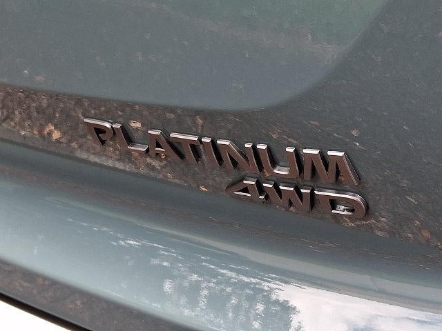 2026 Nissan Pathfinder Platinum 4WD