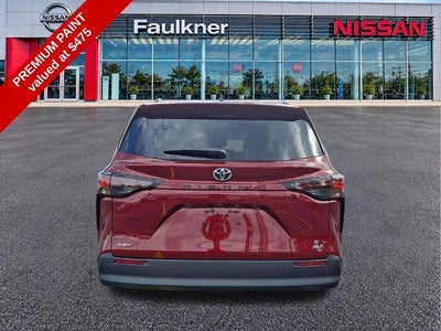 2026 Toyota Sienna XLE FWD 7-Passenger (Natl)