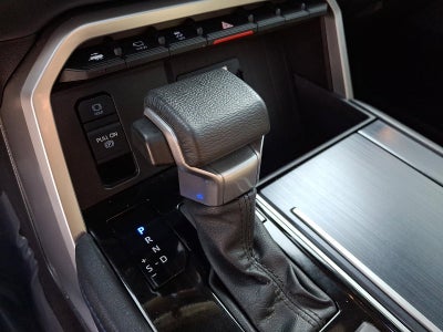 2023 Toyota Sequoia Platinum 4WD (Natl)