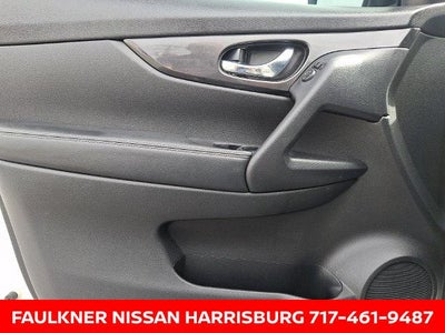 2017 Nissan Rogue AWD SV