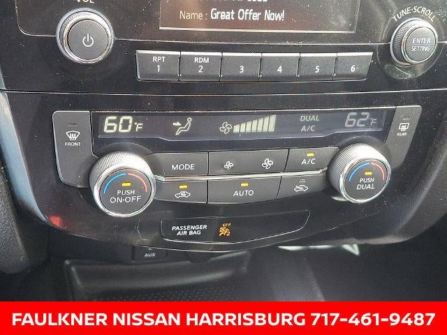 2017 Nissan Rogue AWD SV