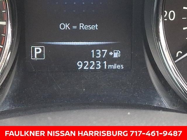 2017 Nissan Rogue AWD SV