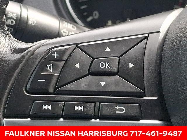 2017 Nissan Rogue AWD SV