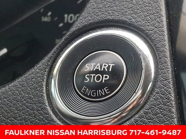 2017 Nissan Rogue AWD SV