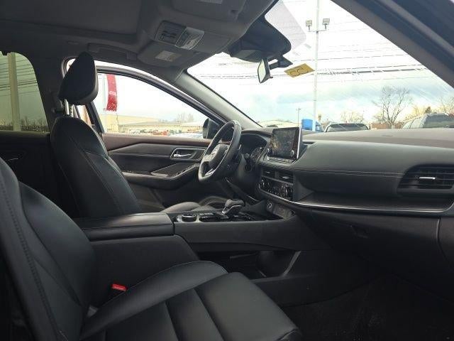 2023 Nissan Rogue AWD SV