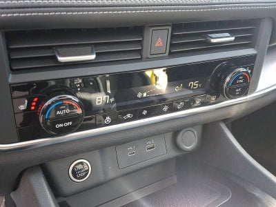 2023 Nissan Rogue AWD SV