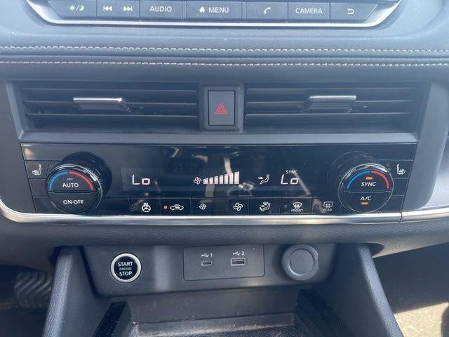 2023 Nissan Rogue AWD SV