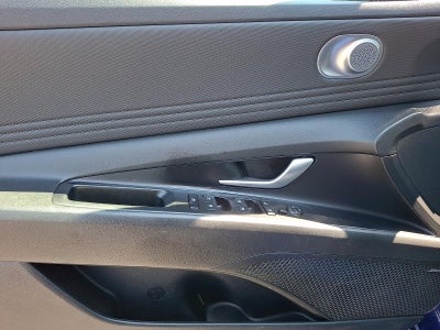 2023 Hyundai ELANTRA Limited IVT