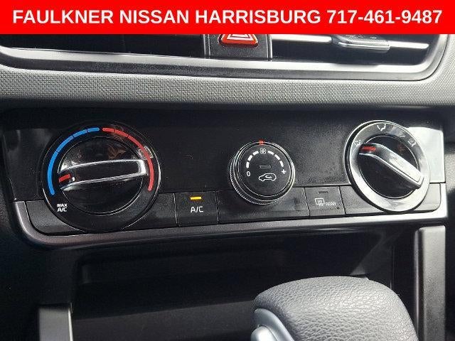 2025 Kia Seltos LX IVT AWD