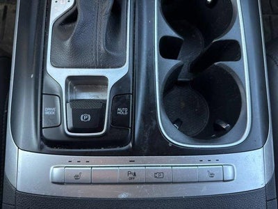 2022 Kia Carnival LXS FWD
