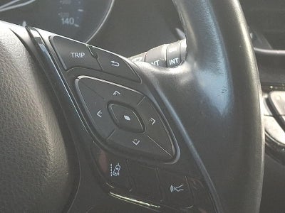 2019 Toyota C-HR XLE FWD (Natl)
