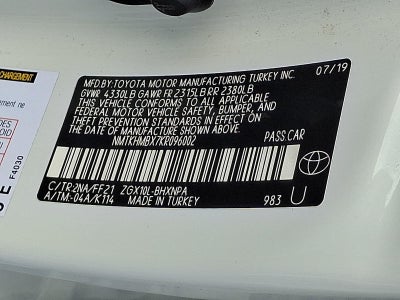 2019 Toyota C-HR XLE FWD (Natl)