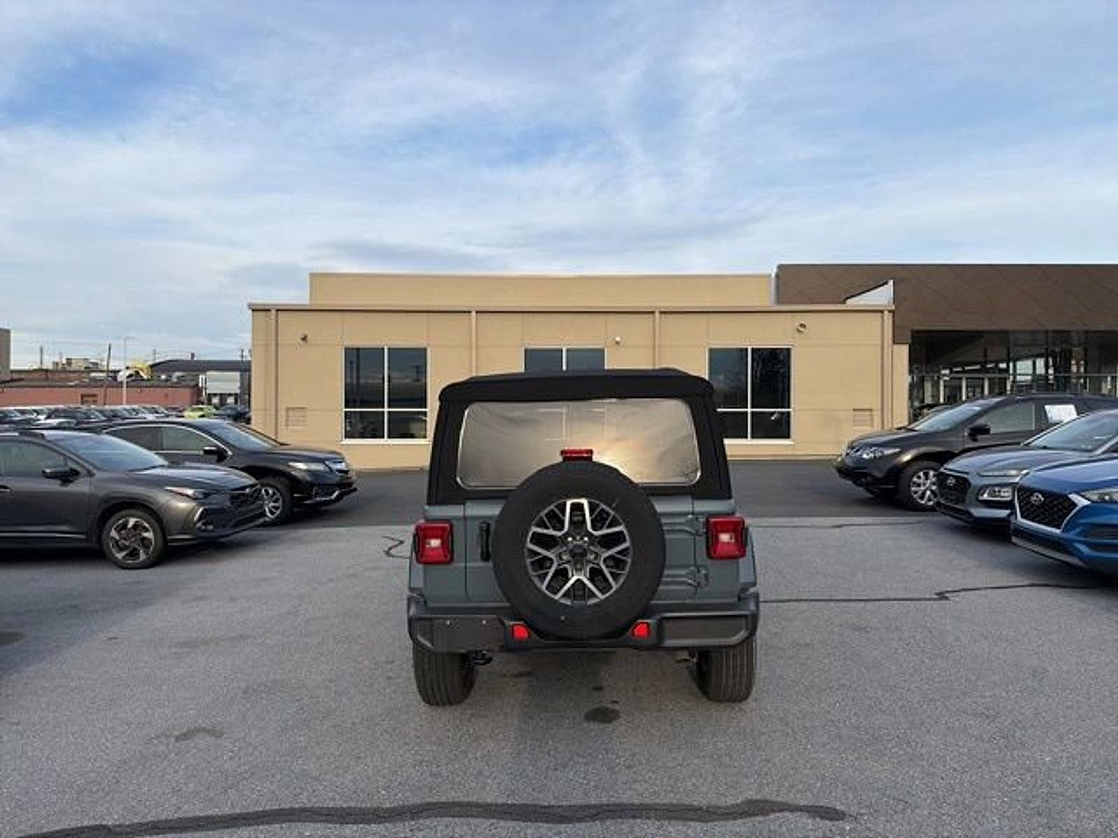 2024 Jeep Wrangler Sahara