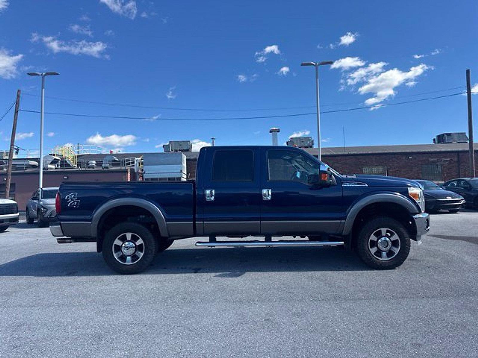 2011 Ford Super Duty F-350 SRW Lariat