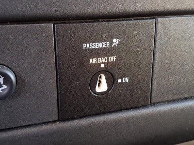 2011 Chevrolet Express Passenger 1LS